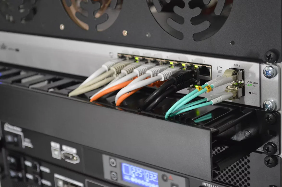 Routers/Switches